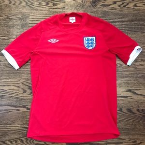 Men’s Umbro England red soccer shirt medium 40
